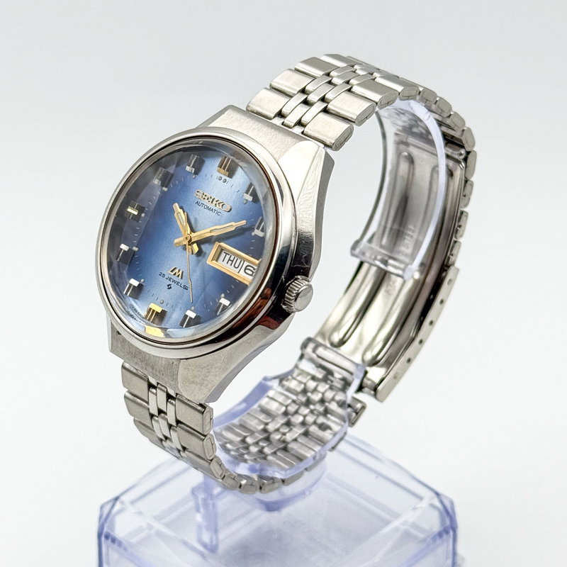 Seiko Seiko - Lord Matic "Gradient Blue Sunburst" 凛光 (Rinkō) – Dignified Light - No reserve price - 5606-7300 - Men - 1974 vintage watch - image 4