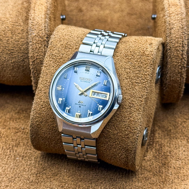 Seiko Seiko - Lord Matic "Gradient Blue Sunburst" 霧月 (Kirizuki) – Mist Moon - No reserve price - 5606-7290 - Men - 1973 vintage watch - image 4