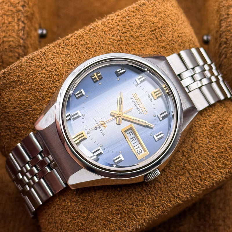 Seiko Seiko - Lord Matic "Gradient Blue Sunburst" 霧月 (Kirizuki) – Mist Moon - No reserve price - 5606-7290 - Men - 1973 vintage watch - image 6