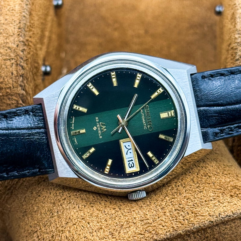 Seiko Seiko - Lord Matic "Emerald Gradient Green Sunburst" 線輝 (Senki) – Radiant Lines - No reserve price - 5606-7310 - Men - 1973 vintage watch - image 1