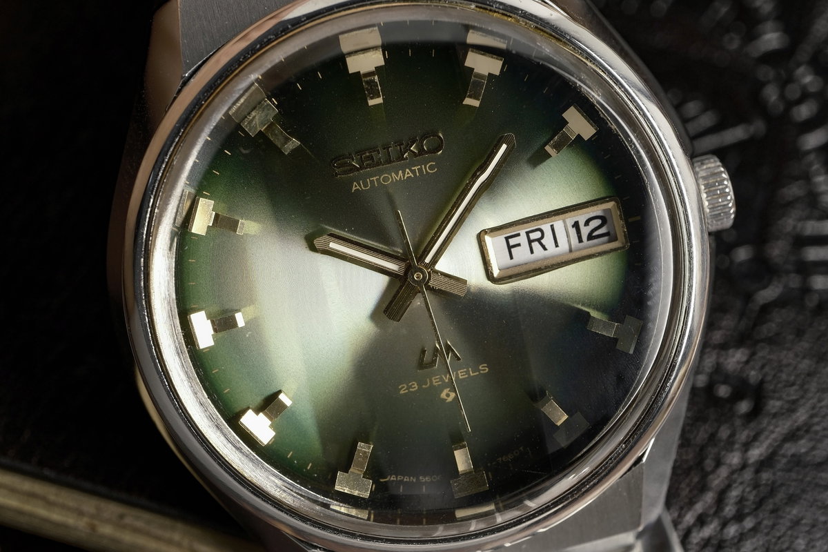 Seiko Seiko - Lord Matic "Gradient Green Sunburst" 翠王 (Suiō) – Emerald King - No reserve price - 5606-7320 - Men - 1973 vintage watch - image 2