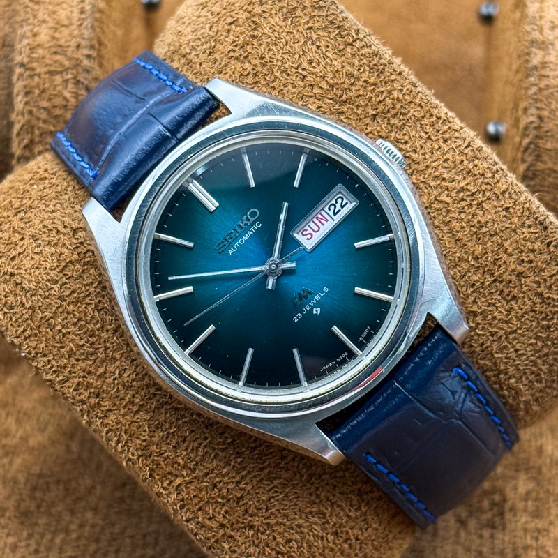 Seiko Seiko - Lord Matic "Gradient Teal Sunburst" 光精 (Kōsei) – Light Essence - No reserve price - 5606-8051 - Men - 1975 vintage watch - image 14