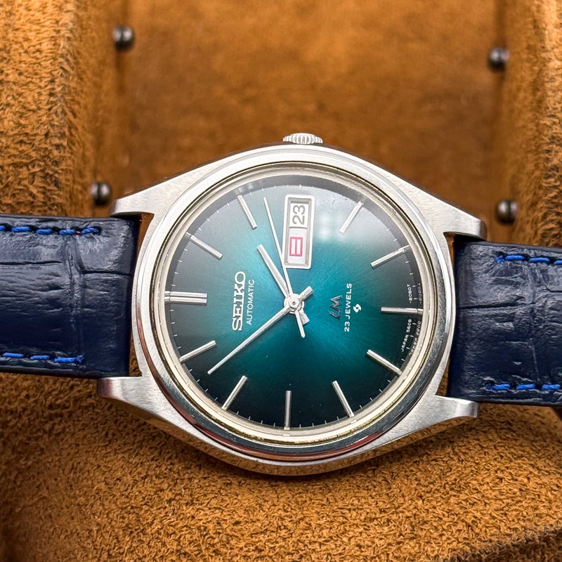 Seiko Seiko - Lord Matic "Gradient Teal Sunburst" 光精 (Kōsei) – Light Essence - No reserve price - 5606-8051 - Men - 1975 vintage watch - image 19
