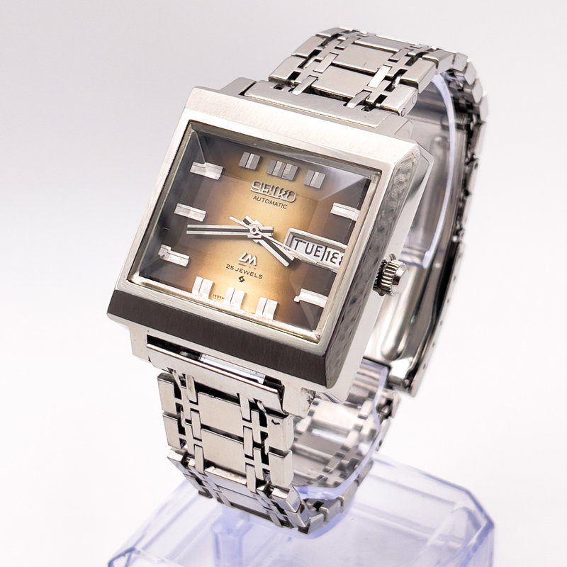 Seiko Seiko - Lord Matic "Gradient Golden Sunburst" 志光 (Shikō) – Light of Ambition - No reserve price - 5606-5080 - Men - 1972 vintage watch - image 1