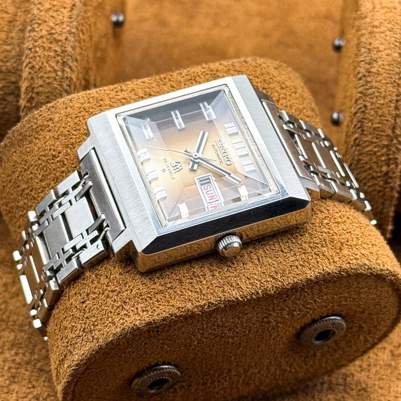 Seiko Seiko - Lord Matic "Gradient Golden Sunburst" 志光 (Shikō) – Light of Ambition - No reserve price - 5606-5080 - Men - 1972 vintage watch - image 11