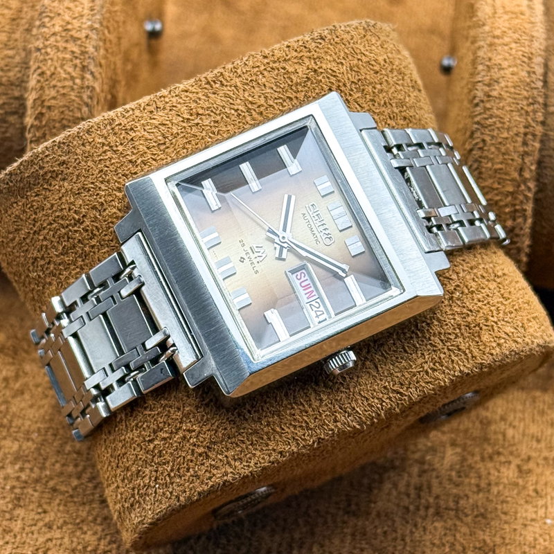 Seiko Seiko - Lord Matic "Gradient Golden Sunburst" 志光 (Shikō) – Light of Ambition - No reserve price - 5606-5080 - Men - 1972 vintage watch - image 12