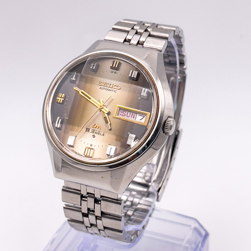 Seiko Seiko - Lord Matic "Gradient Grey Sunburst" 閑影 (Kanei) – Tranquil Shadow - No reserve price - 5606-7290 - Men - 1973 vintage watch - image 1
