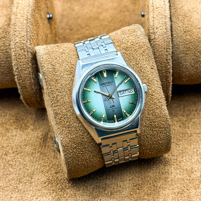 Seiko Seiko - LM "Gradient Green Sunburst" [Near-Mint] 寂波 (Jakuhā) – Silent Wave - 5606-7310 - Men - 1974 vintage watch - image 11