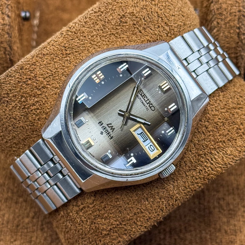 Seiko Seiko - Lord Matic "Gradient Grey Sunburst" 曇紋 (Donmon) – Hazy Pattern - No reserve price - 5606-7290 - Men - 1973 vintage watch - image 28