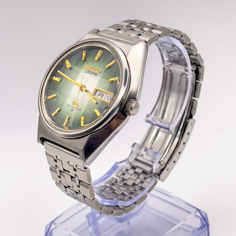 Seiko Seiko - LM "Gradient Green Sunburst" [Near-Mint] 皇光 (Kōkō) – Imperial Light - 5606-7310 - Men - 1975 vintage watch - image 2