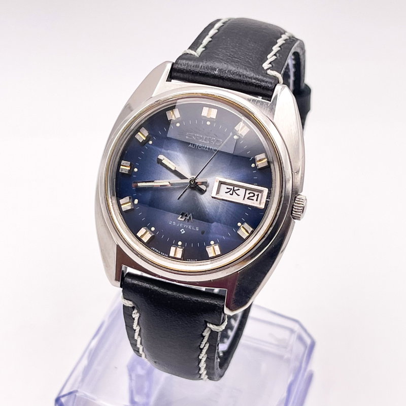 Seiko Seiko - Lord Matic "Gradient Blue Sunburst" 清輝 (Seiki) – Pure Radiance - No reserve price - 5606-7230 - Men - 1973 vintage watch - image 1