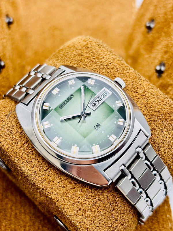 Seiko Seiko - Lord Matic "Gradient Green Sunburst" 翠王 (Suiō) – Emerald King - No reserve price - 5606-7231 - Men - 1973 vintage watch - image 4