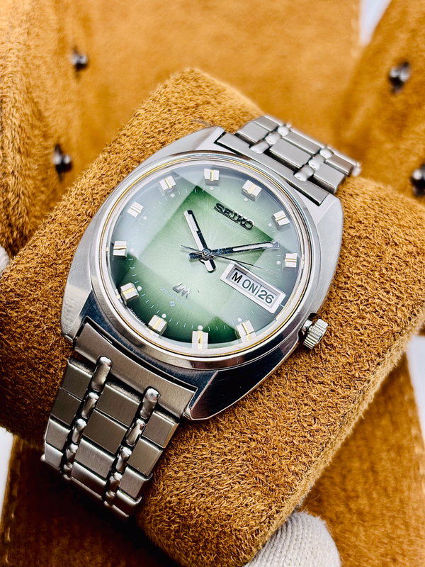 Seiko Seiko - Lord Matic "Gradient Green Sunburst" 翠王 (Suiō) – Emerald King - No reserve price - 5606-7231 - Men - 1973 vintage watch - image 5