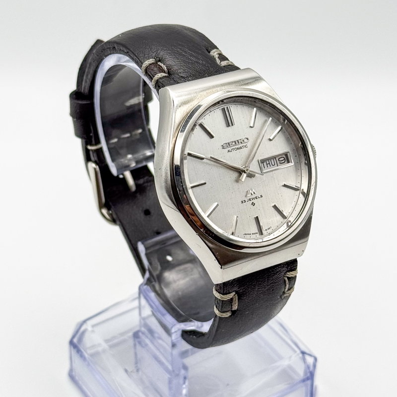 Seiko Seiko - Lord Matic [Serviced] "Linen dial" 結光 (Kekkō) – Connected Light - No reserve price - 5606-8090 - Men - 1975 vintage watch - image 3