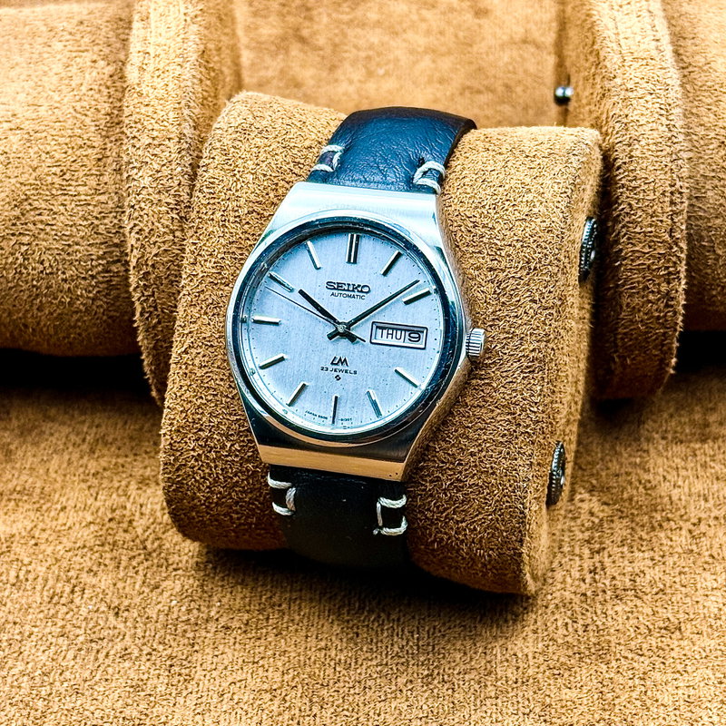 Seiko Seiko - Lord Matic [Serviced] "Linen dial" 結光 (Kekkō) – Connected Light - No reserve price - 5606-8090 - Men - 1975 vintage watch - image 8