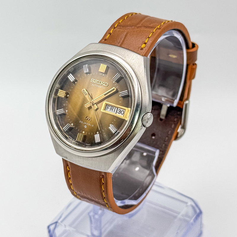 Seiko Seiko - LM "Gradient Golden Sunburst" 貴光 (Kikō) – Noble Light - No reserve price - 5606-7300 - Men - 1973 vintage watch - image 1