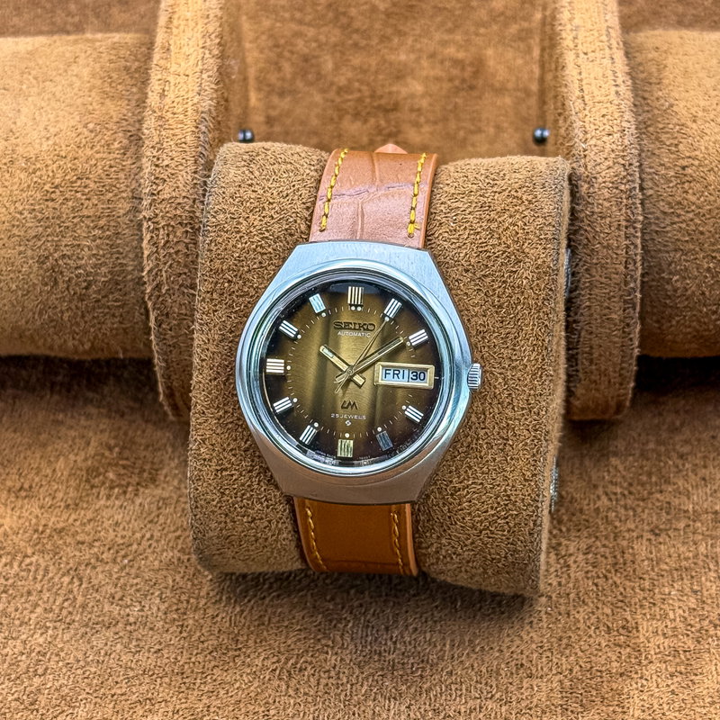 Seiko Seiko - LM "Gradient Golden Sunburst" 貴光 (Kikō) – Noble Light - No reserve price - 5606-7300 - Men - 1973 vintage watch - image 11