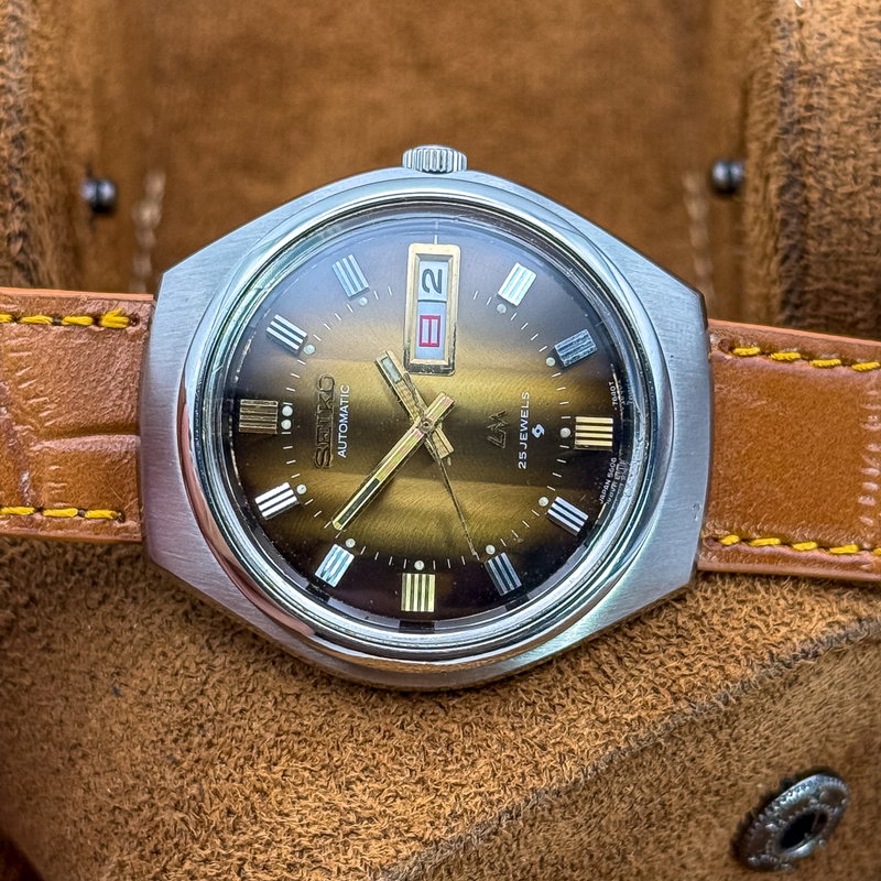 Seiko Seiko - LM "Gradient Golden Sunburst" 貴光 (Kikō) – Noble Light - No reserve price - 5606-7300 - Men - 1973 vintage watch - image 19
