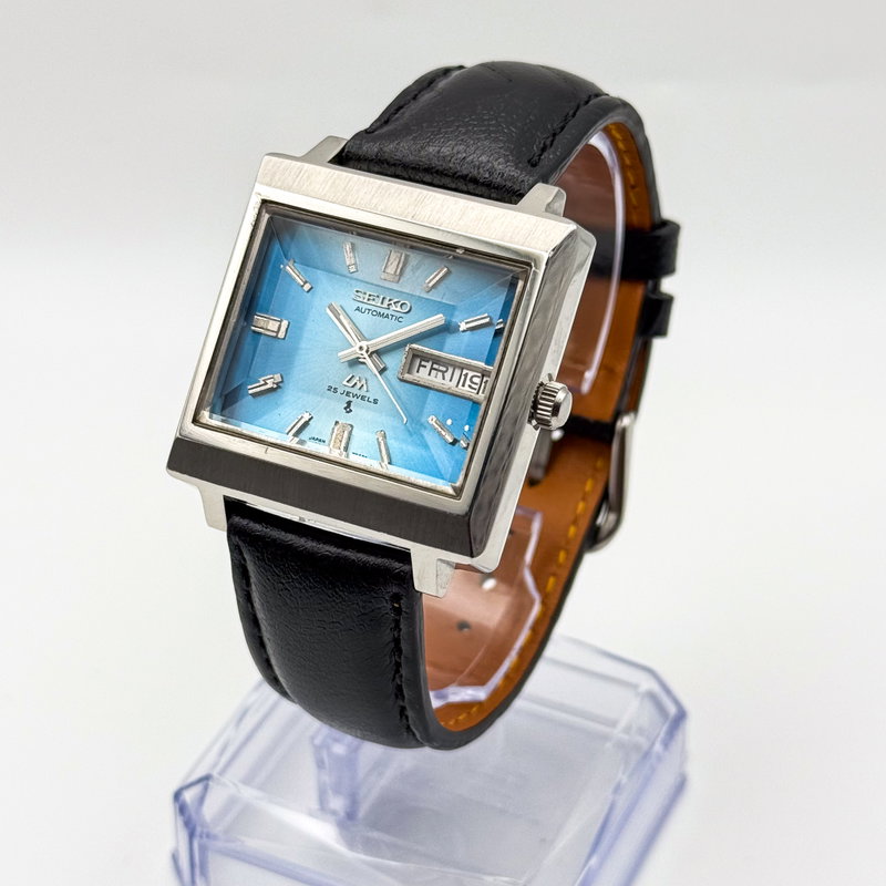 Seiko Seiko - Lord Matic "Vivid Gradient Sunburst Blue" 光輪 (Kōrin) – Halo of Light - No reserve price - 5606-5080 - Men - 1973 vintage watch - image 1