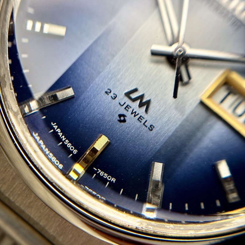 Seiko Seiko - LM "Gradient Blue Sunburst" [Near-Mint] 妙晶 – Myōshō – Mysterious Crystal - 5606-7310 - Men - 1973 vintage watch - image 22