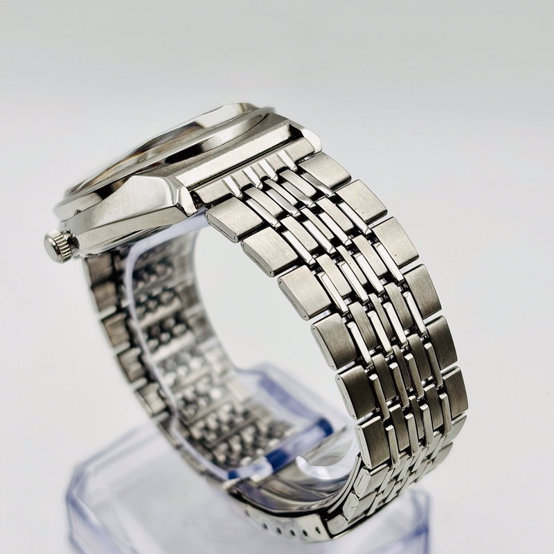 Seiko Seiko - LM "Gradient Blue Sunburst" [Near-Mint] 妙晶 – Myōshō – Mysterious Crystal - 5606-7310 - Men - 1973 vintage watch - image 28