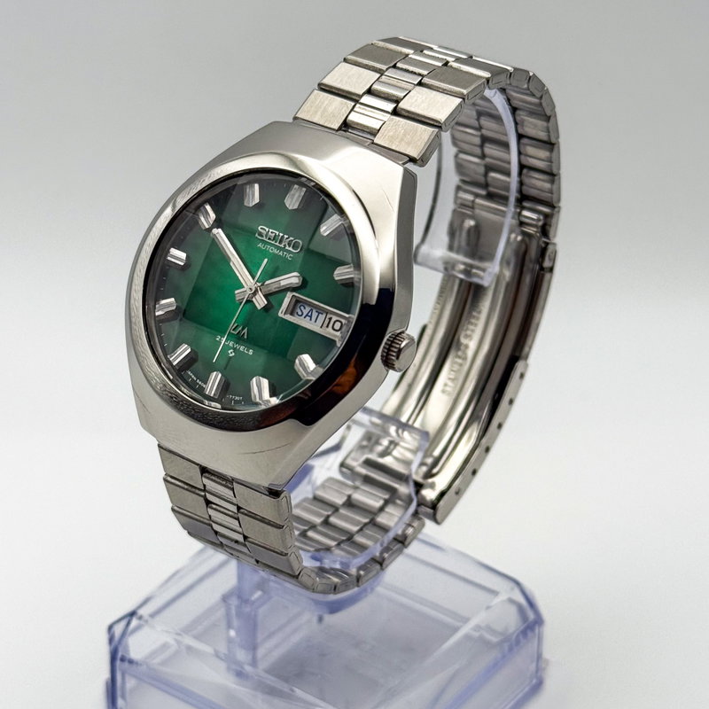 Seiko Seiko - Lord Matic "Gradient Green Sunburst" 深界 – Shinkai – Deep Realm - No reserve price - 5606-7360 - Men - 1975 vintage watch - image 3