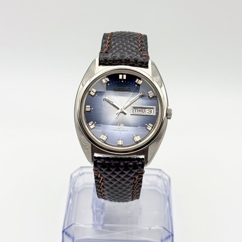 Seiko Seiko - Lord Matic "Gradient Blue Sunburst" [Near-Mint] - No reserve price - 5606-7230 - Men - 1973 vintage watch - image 4