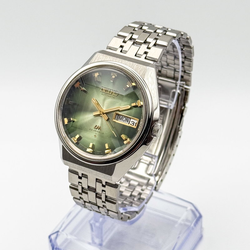 Seiko Seiko - Lord Matic "Gradient Emerald Green Sunburst" 翠光 – Suikō – Emerald Light - No reserve price - 5606-7320 - Men - 1973 vintage watch - image 1