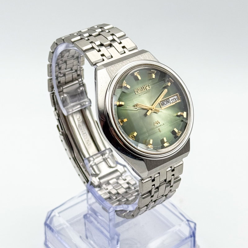 Seiko Seiko - Lord Matic "Gradient Emerald Green Sunburst" 翠光 – Suikō – Emerald Light - No reserve price - 5606-7320 - Men - 1973 vintage watch - image 4