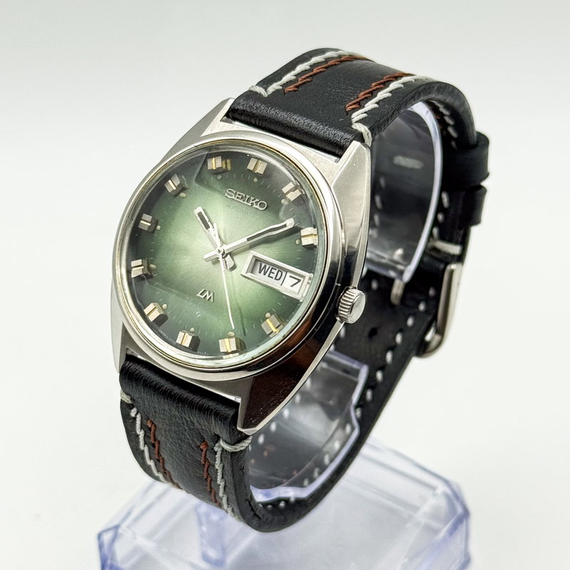Seiko Seiko - Lord Matic "Gradient Green Sunburst" 耀静 – Yōsei – Quiet Shine - No reserve price - 5606-7230 - Men - 1973 vintage watch - image 1