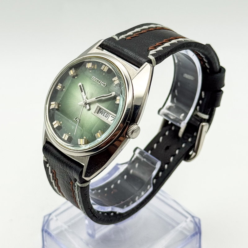 Seiko Seiko - Lord Matic "Gradient Green Sunburst" 耀静 – Yōsei – Quiet Shine - No reserve price - 5606-7230 - Men - 1973 vintage watch - image 2