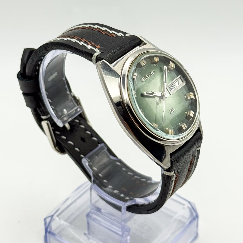 Seiko Seiko - Lord Matic "Gradient Green Sunburst" 耀静 – Yōsei – Quiet Shine - No reserve price - 5606-7230 - Men - 1973 vintage watch - image 5