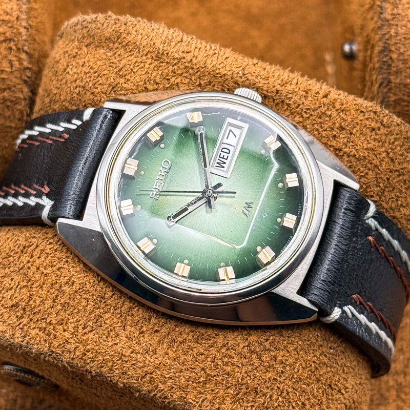 Seiko Seiko - Lord Matic "Gradient Green Sunburst" 耀静 – Yōsei – Quiet Shine - No reserve price - 5606-7230 - Men - 1973 vintage watch - image 17