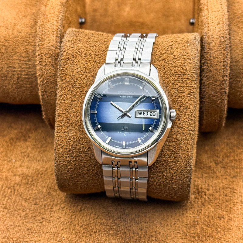Seiko Seiko - Lord Matic "Gradient Blue Sunburst" 青嵐 (Ao Arashi) – Blue Storm - No reserve price - 5606-7281 - Men - 1973 vintage watch - image 7