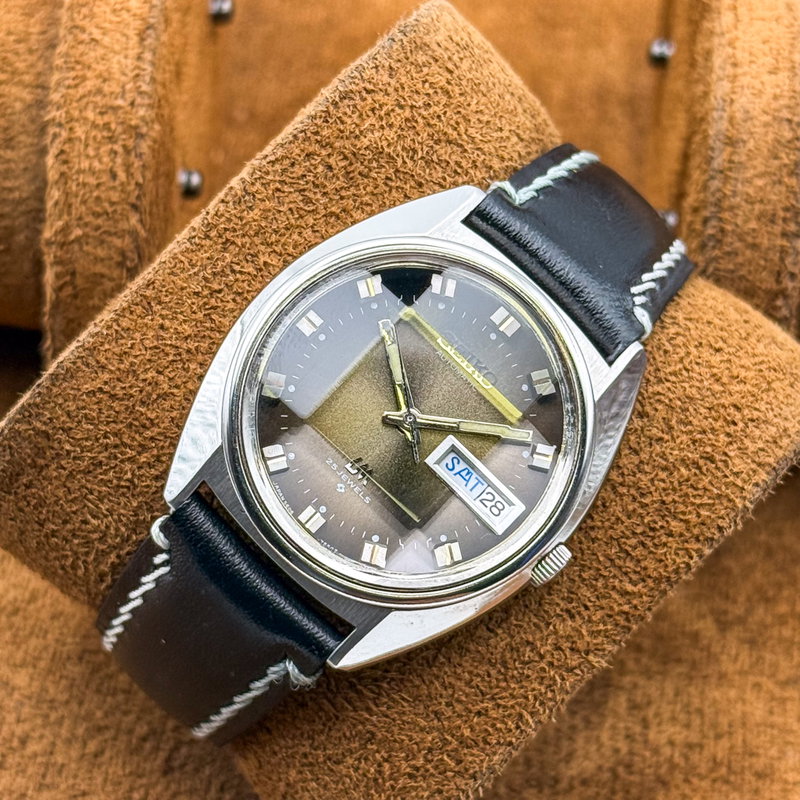 Seiko Seiko - Lord Matic "Gradient Golden Sunburst" 瑞光 – Zuikō – Auspicious Light - No reserve price - 5606-7231 - Men - 1974 vintage watch - image 14