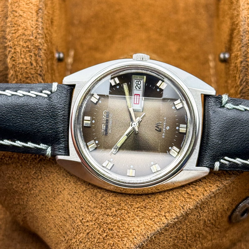 Seiko Seiko - Lord Matic "Gradient Golden Sunburst" 瑞光 – Zuikō – Auspicious Light - No reserve price - 5606-7231 - Men - 1974 vintage watch - image 27