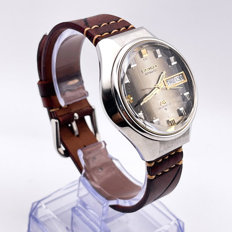 Seiko Seiko - Lord Matic "Gradient Charcoal Grey Sunburst" 王映 – Ōei – Royal Reflection - No reserve price - 5606-7290 - Men - 1973 vintage watch - image 4