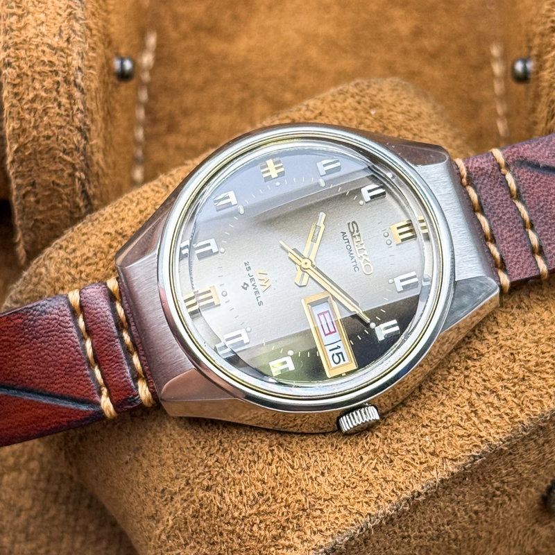 Seiko Seiko - Lord Matic "Gradient Charcoal Grey Sunburst" 王映 – Ōei – Royal Reflection - No reserve price - 5606-7290 - Men - 1973 vintage watch - image 24
