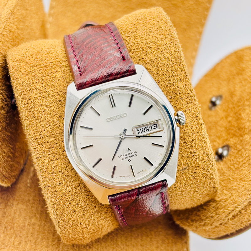 Seiko Seiko - Lord Matic 月羽 (Tsukiba) – Moon Feather - No Reserve Price - 5606-7000 - Men - 1970 vintage watch - image 1
