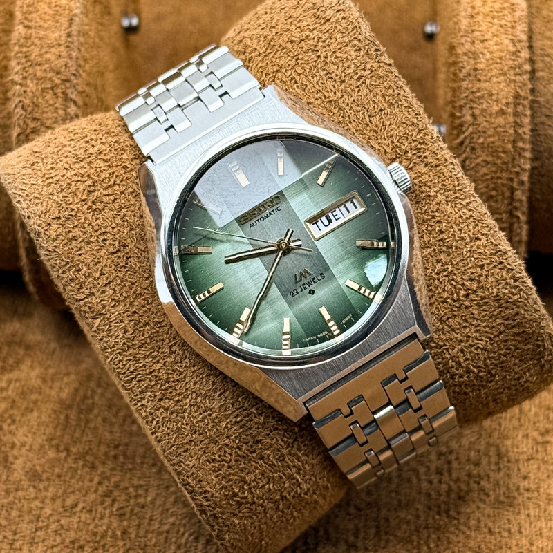 Seiko Seiko - LM "Gradient Green Sunburst" 縁光 (Enkō) – Framed Light - No Reserve Price - 5606-8130 - Men - 1975 vintage watch - image 6