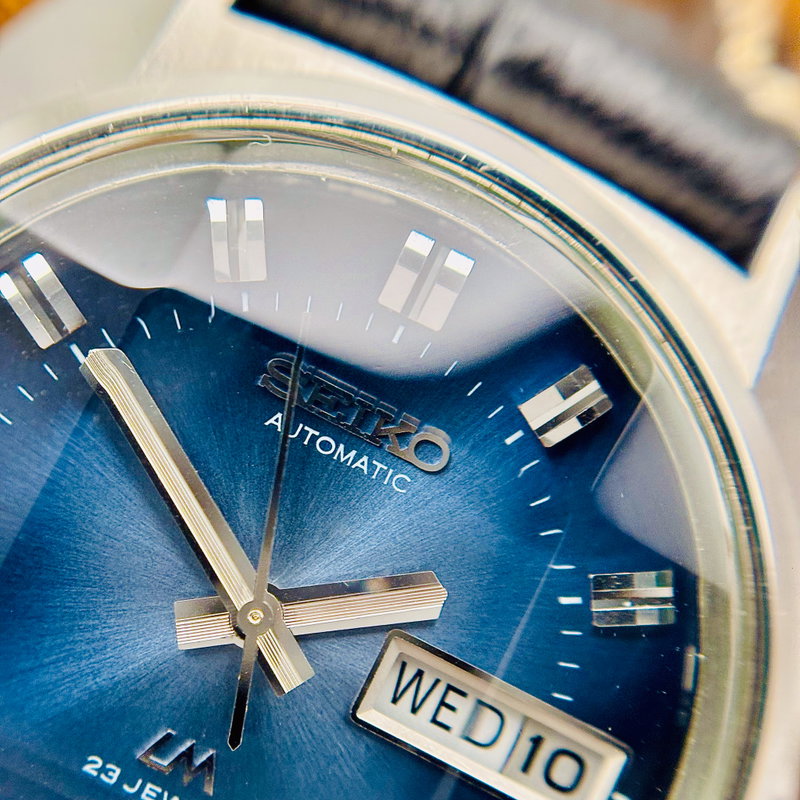 Seiko Seiko - Lord Matic "Gradient Blue Sunburst" 王藍 (Ōran) – Royal Blue - No reserve price - 5606-7231 - Men - 1974 vintage watch - image 6