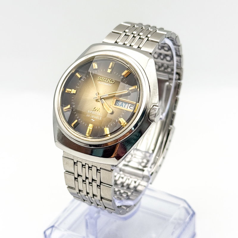 Seiko Seiko - Lord Matic Special "Gradient Golden Sunburst" 根影 (Konei) – Root Shadow - 5216-6020 - Men - 1973 vintage watch - image 1