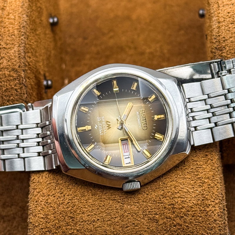 Seiko Seiko - Lord Matic Special "Gradient Golden Sunburst" 根影 (Konei) – Root Shadow - 5216-6020 - Men - 1973 vintage watch - image 23