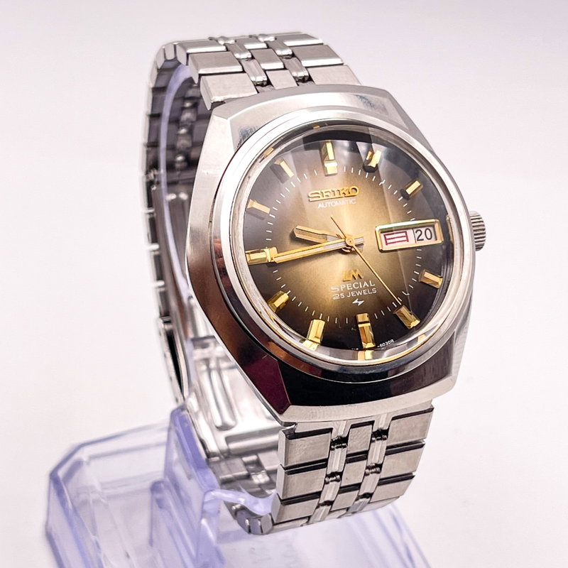Seiko Seiko - LM Special "Gradient Golden Sunburst" 悠久 (Yūkyū) – Eternal - 5216-6020 - Men - 1973 vintage watch - image 4