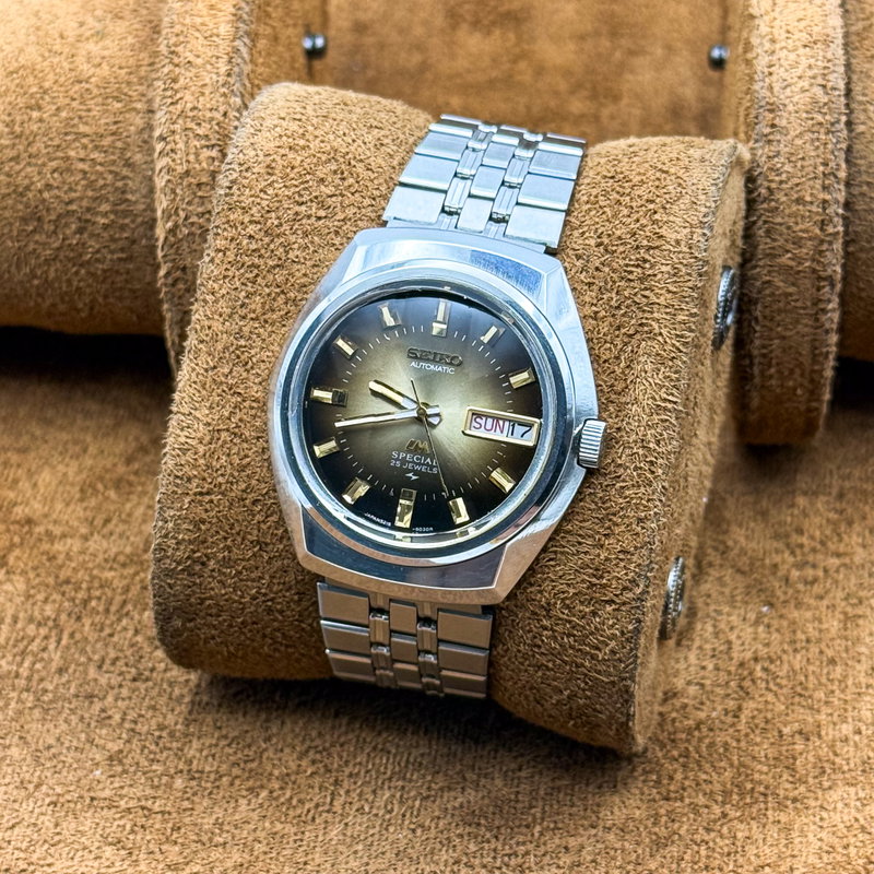 Seiko Seiko - LM Special "Gradient Golden Sunburst" 悠久 (Yūkyū) – Eternal - 5216-6020 - Men - 1973 vintage watch - image 12