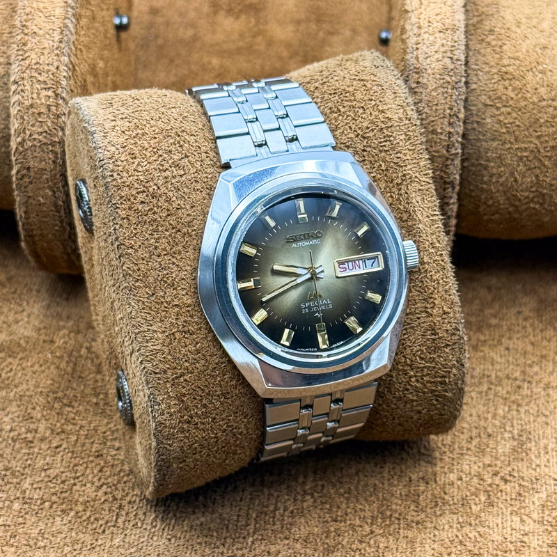 Seiko Seiko - LM Special "Gradient Golden Sunburst" 悠久 (Yūkyū) – Eternal - 5216-6020 - Men - 1973 vintage watch - image 13