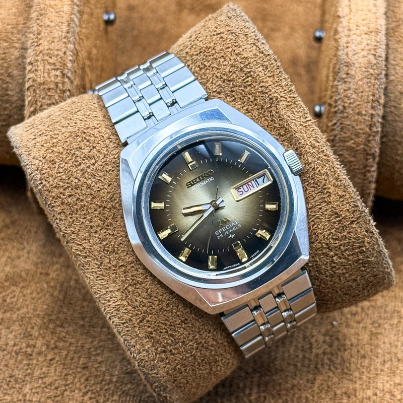 Seiko Seiko - LM Special "Gradient Golden Sunburst" 悠久 (Yūkyū) – Eternal - 5216-6020 - Men - 1973 vintage watch - image 14