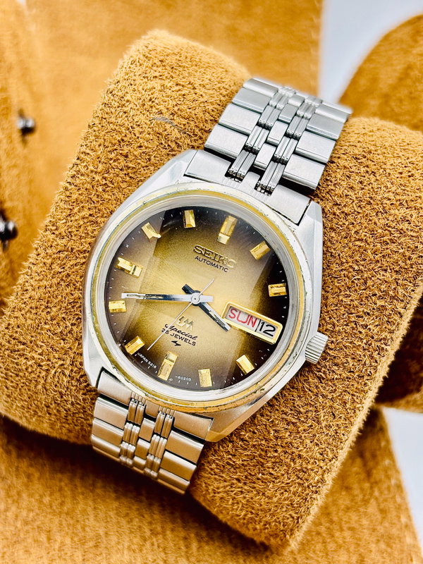 Seiko Seiko - Lord Matic Special "Gradient Golden Sunburst" 玉影 – Gyokuei – Gem Shadow - No reserve price - 5216-6010 - Men - 1973 vintage watch - image 1