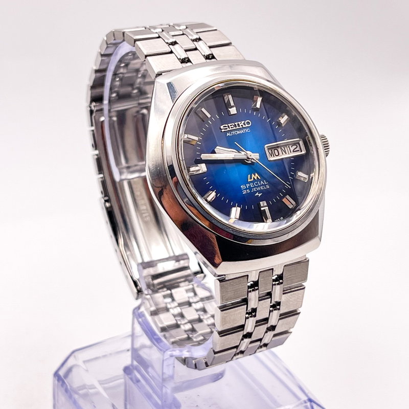 Seiko Seiko - Lord Matic Special "Gradient Deep Blue Sunburst" 青嵐 (Ao Arashi) – Blue Storm - 5216-6020 - Men - 1974 vintage watch - image 23