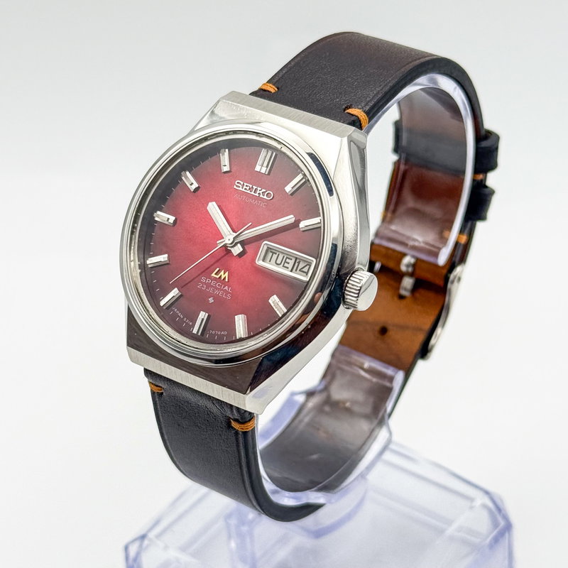 Seiko Seiko - Lord Matic Special "Gradient Red Sunburst" 真跡 (Shinseki) – True Trace - No reserve price - 5216-7070 - Men - 1975 vintage watch - image 2